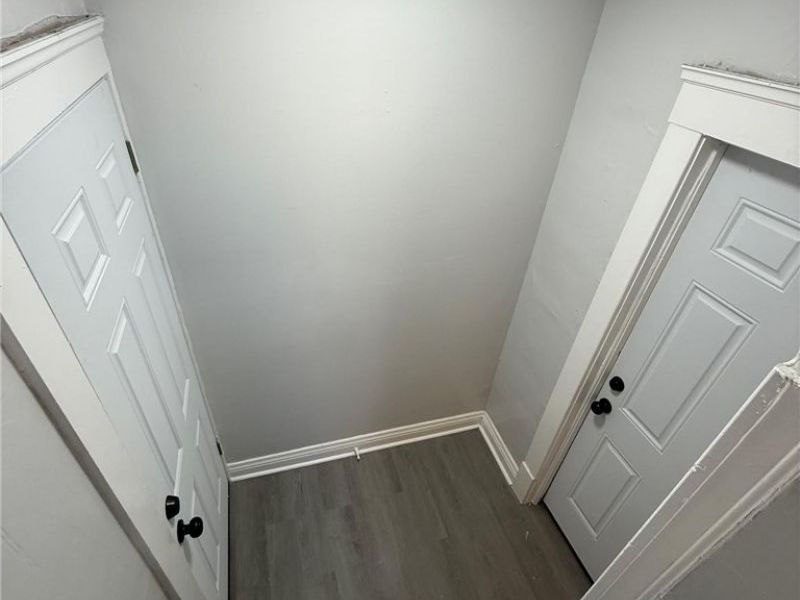 2215 Hood Avenue, Cleveland, OH 44109 Photo 4