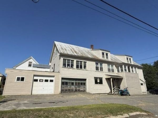 Winslow, ME 04901