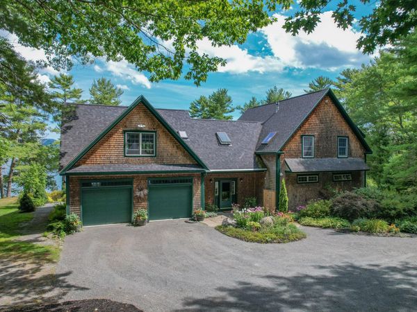 62 Dwelly Point Road, Franklin, ME 04634