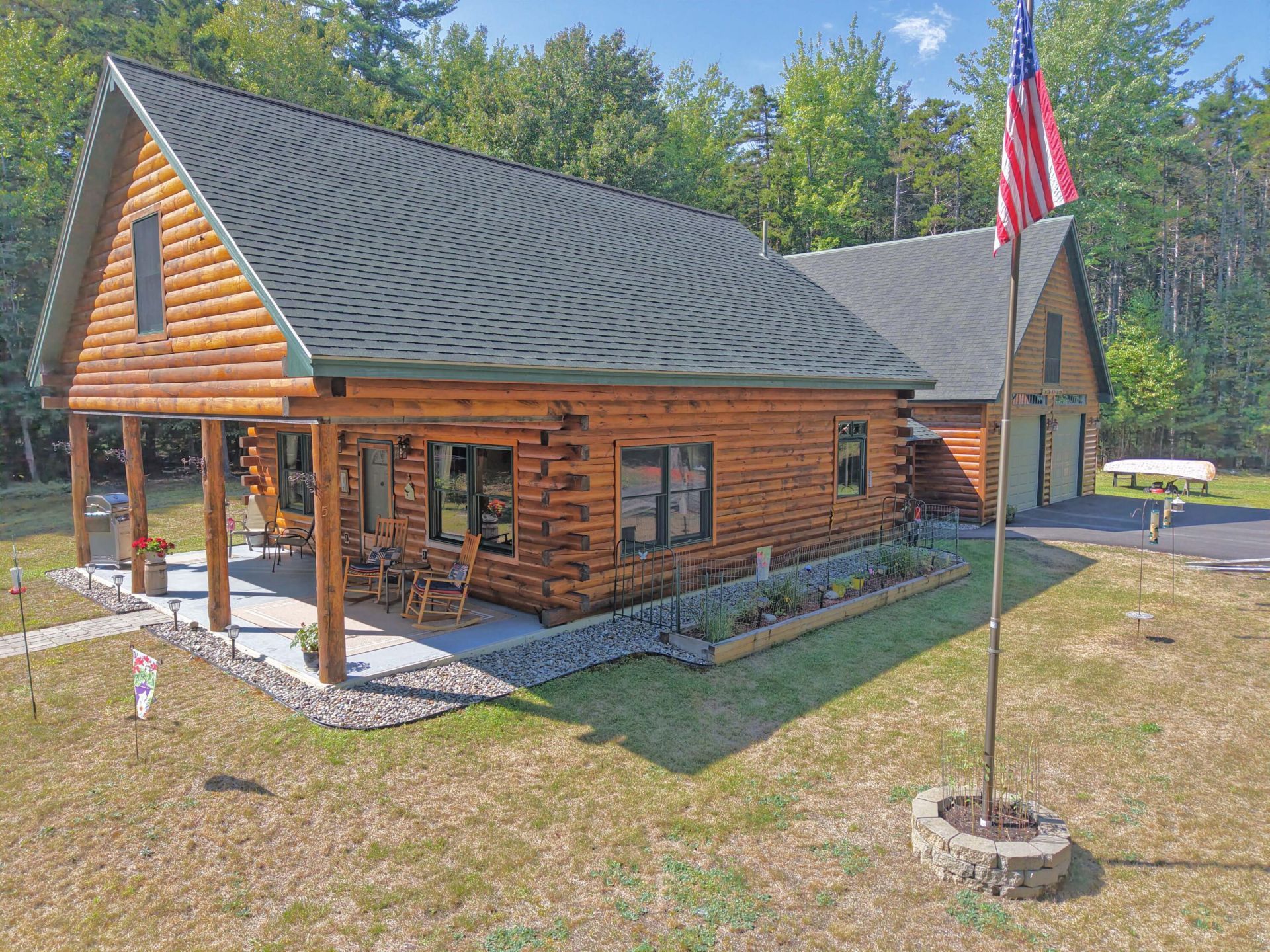 5 Coolidge Crossing, Lamoine, ME 04605 Main Photo