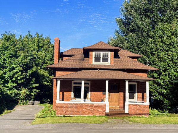 140 Pleasant Street , Fort Kent, ME 04743