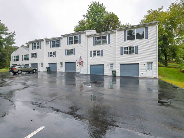 1325 Candia Road, Unit 10, Manchester, NH 03109
