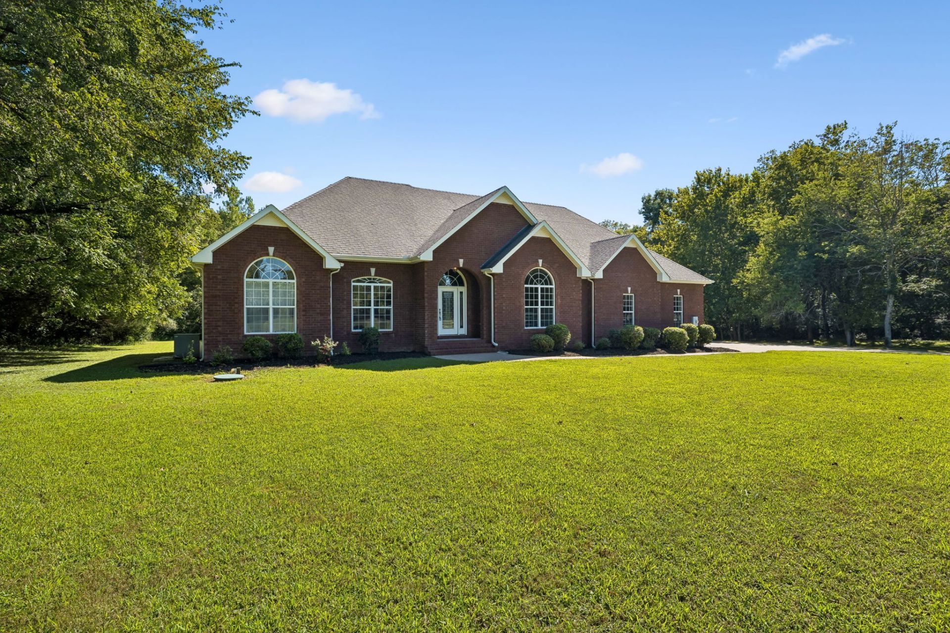 7425 Couchville Pike, Mount Juliet, TN 37122 Main Photo