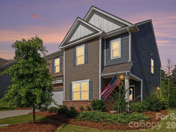 16823 Cozy Cove Road , Charlotte, NC 28278