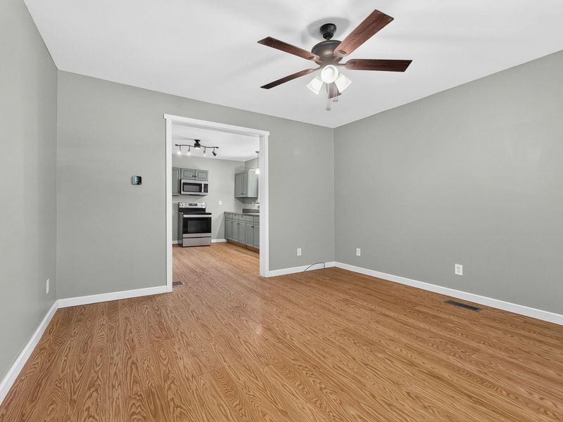 110 N Walker Street, De Graff, OH 43318 Photo 5