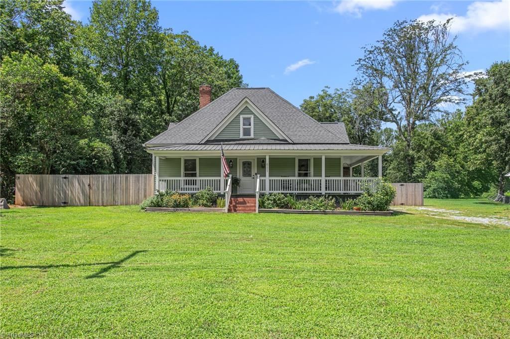 611 E Steeple Chase Road, Pleasant Garden, NC 27313 Main Photo
