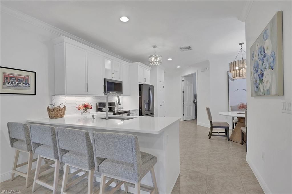 13466 Kent St , Naples, FL 34109 Photo