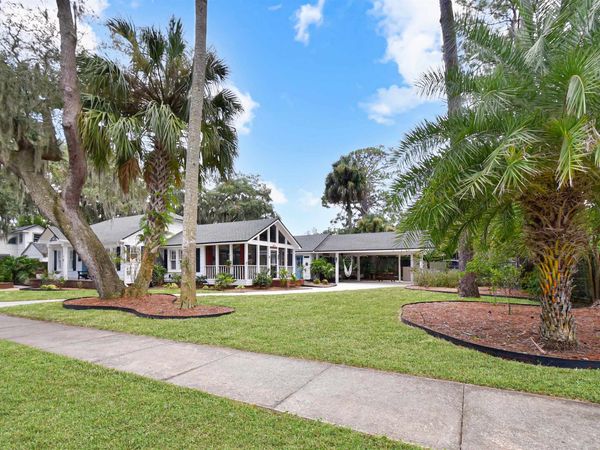 17 E PARK AVE, St Augustine, FL 32084
