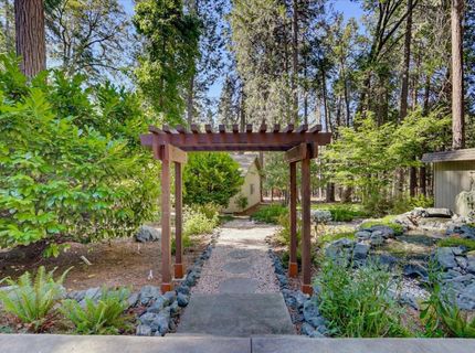 13429 Red Dog Rd, Nevada City, CA 95959 Photo