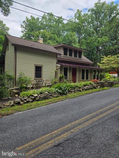 45 WETZEL ROAD, MACUNGIE, PA 18062