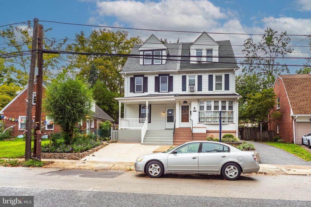 53 E ESSEX AVENUE , LANSDOWNE, PA 19050