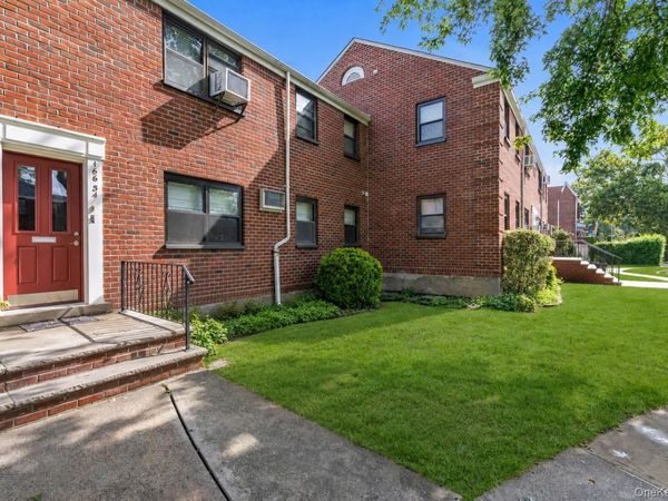 166-54 17th Road , Unit 1, Whitestone, NY 11357