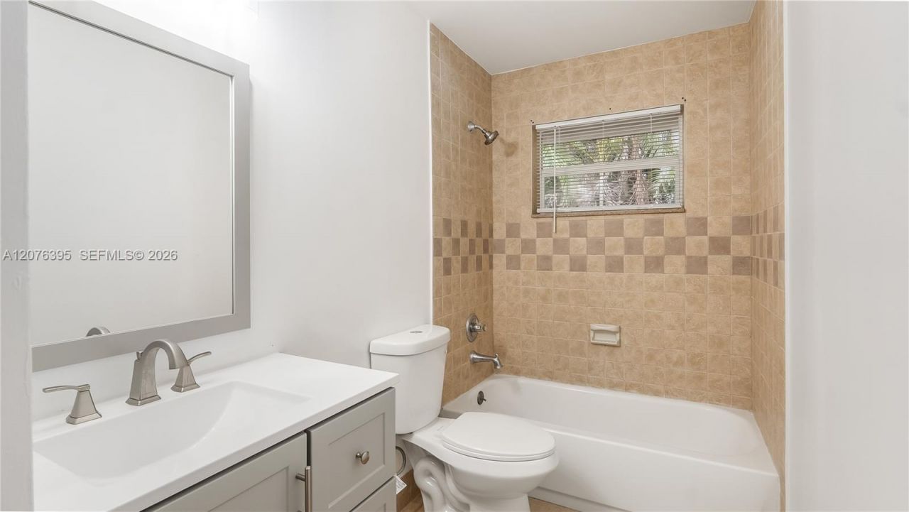 10600 NW 45th St , Coral Springs, FL 33065 Photo