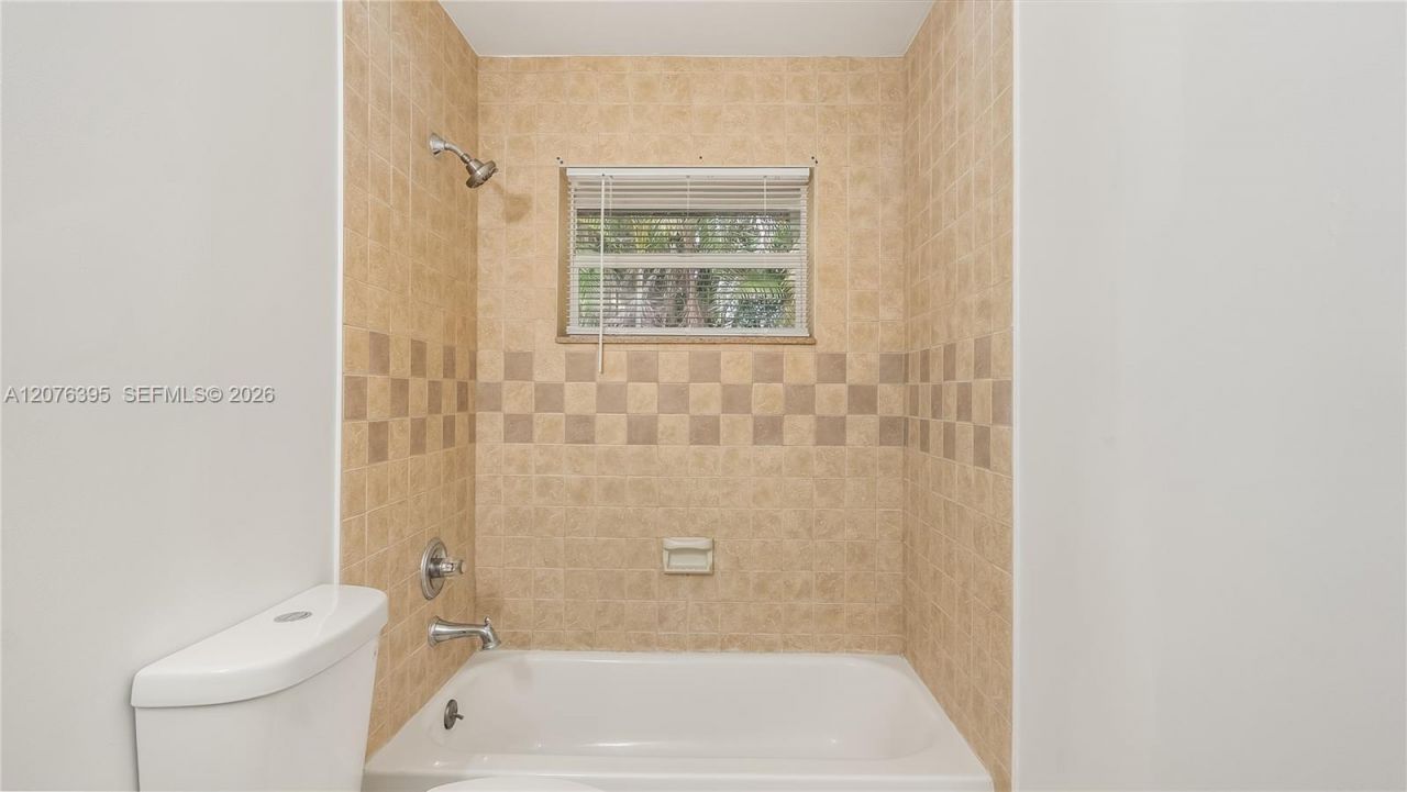 10600 NW 45th St , Coral Springs, FL 33065 Photo