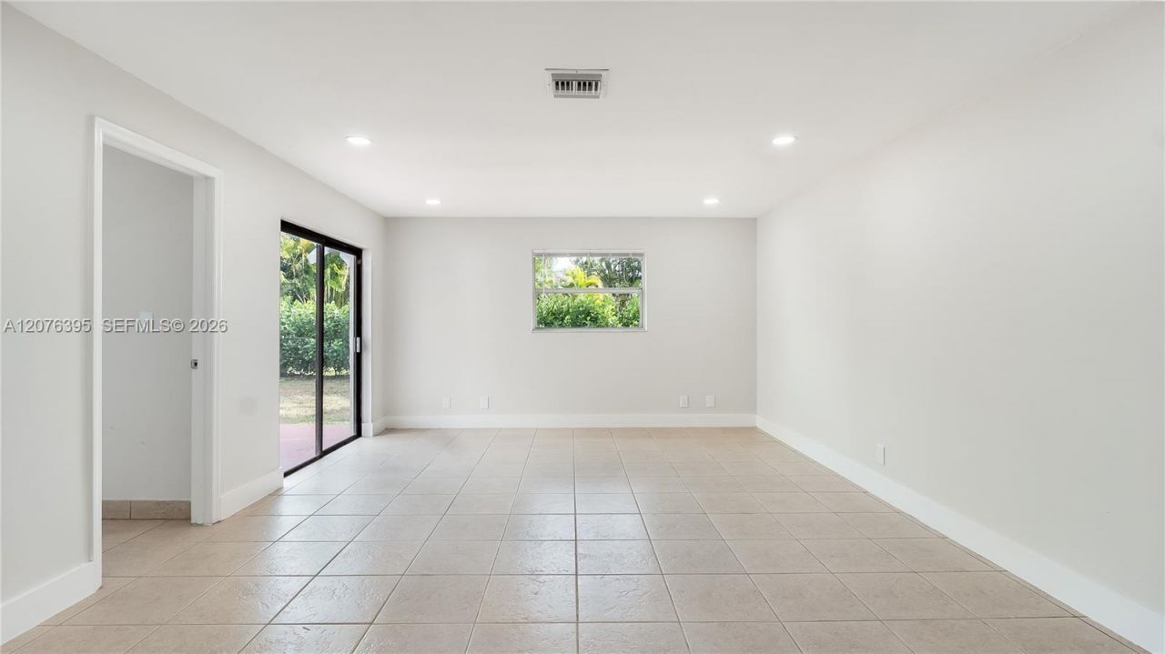 10600 NW 45th St , Coral Springs, FL 33065 Photo
