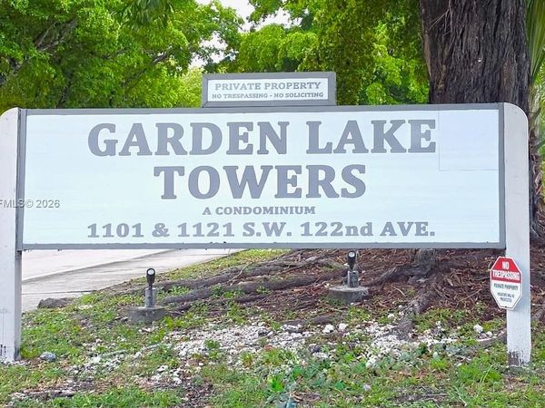 1121 SW 122nd Ave , Unit 107-2, Miami, FL 33184