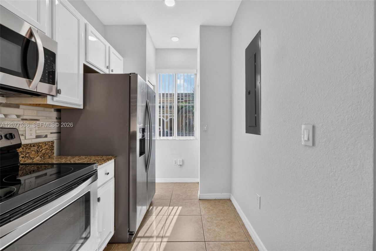 1820 SW 89th Ter , Miramar, FL 33025 Photo