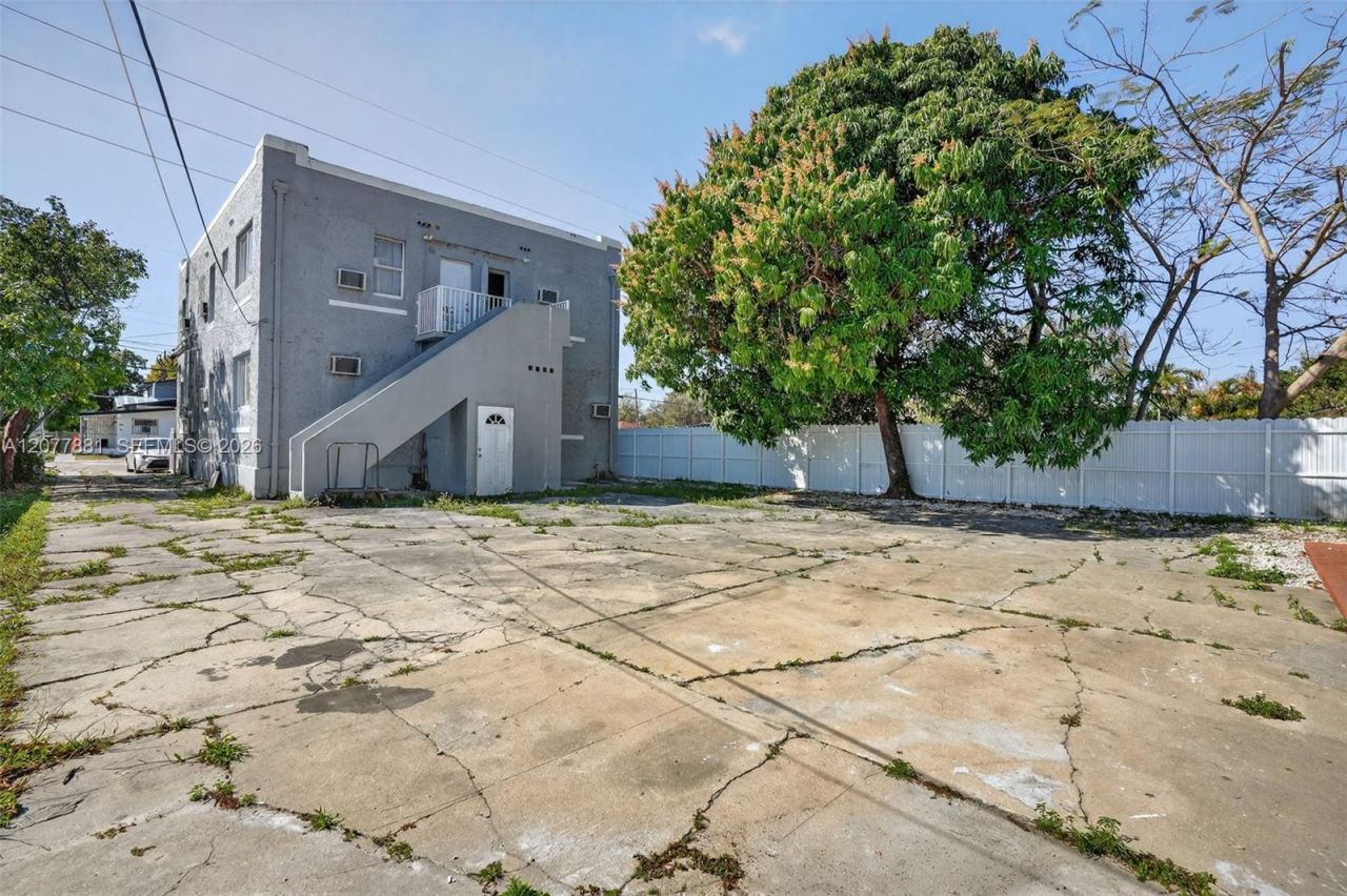 Please Call For Address, Miami, FL 33127 Photo