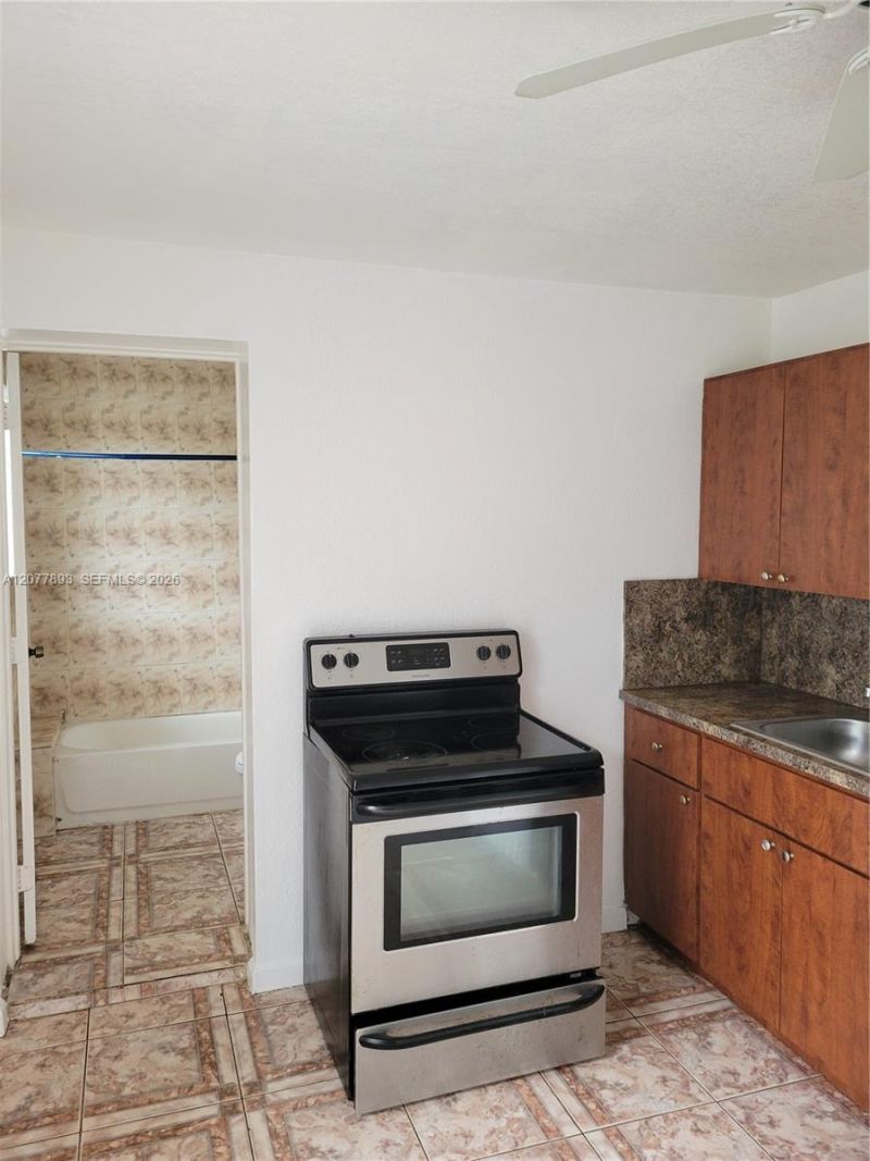 14815 NE 8th Ct , Unit 1, Miami, FL 33161 Photo