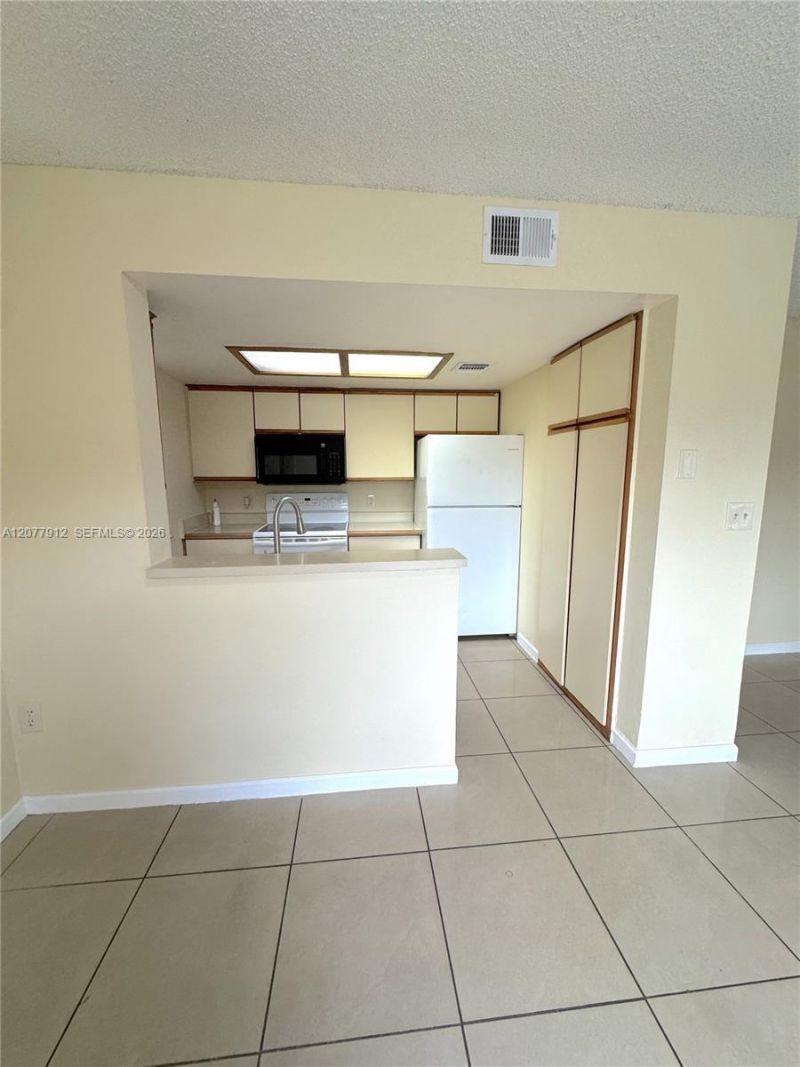 3287 Coral Lake Dr, Unit 3287, Coral Springs, FL 33065 Photo