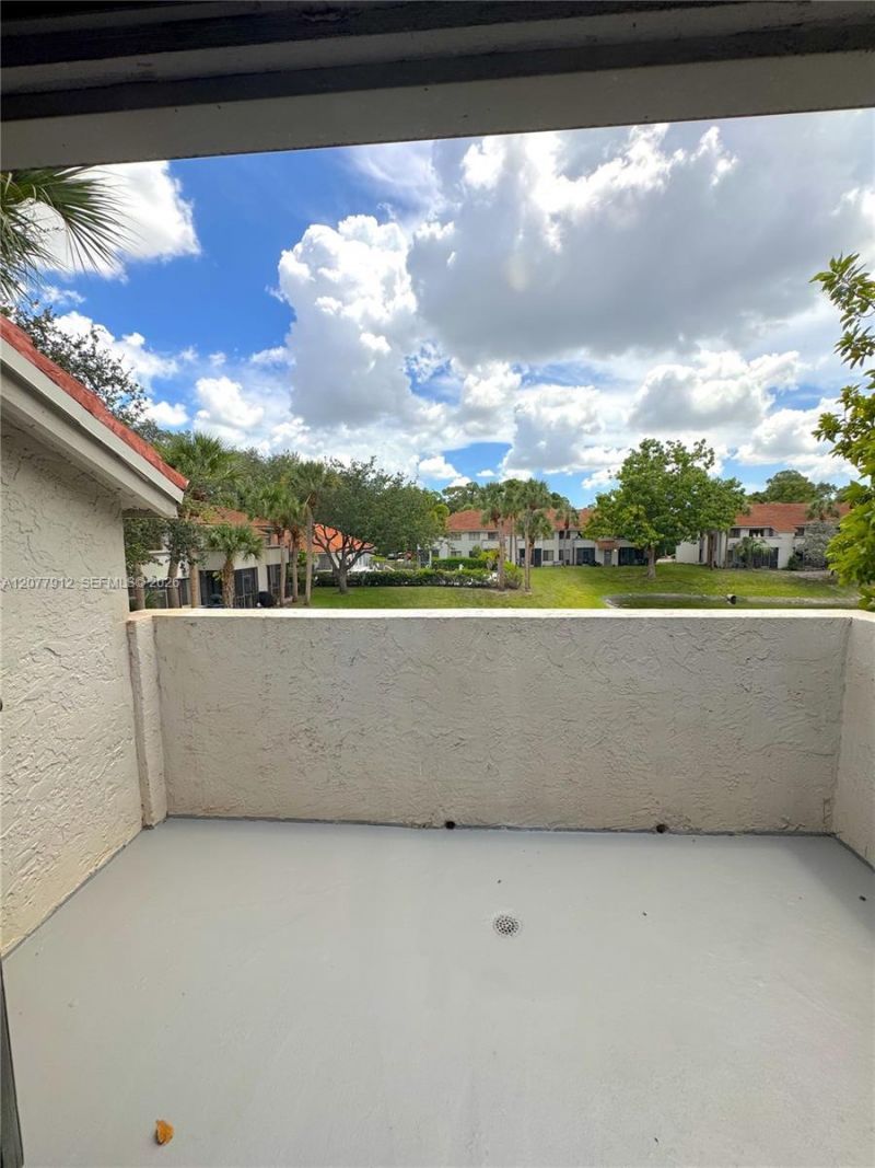 3287 Coral Lake Dr, Unit 3287, Coral Springs, FL 33065 Photo