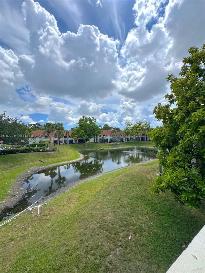 3287 Coral Lake Dr, Unit 3287, Coral Springs, FL 33065 Photo