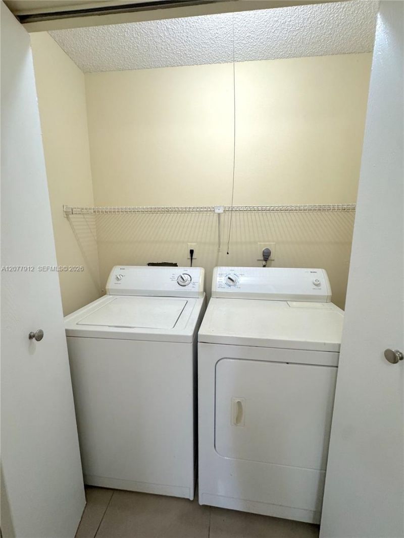 3287 Coral Lake Dr, Unit 3287, Coral Springs, FL 33065 Photo