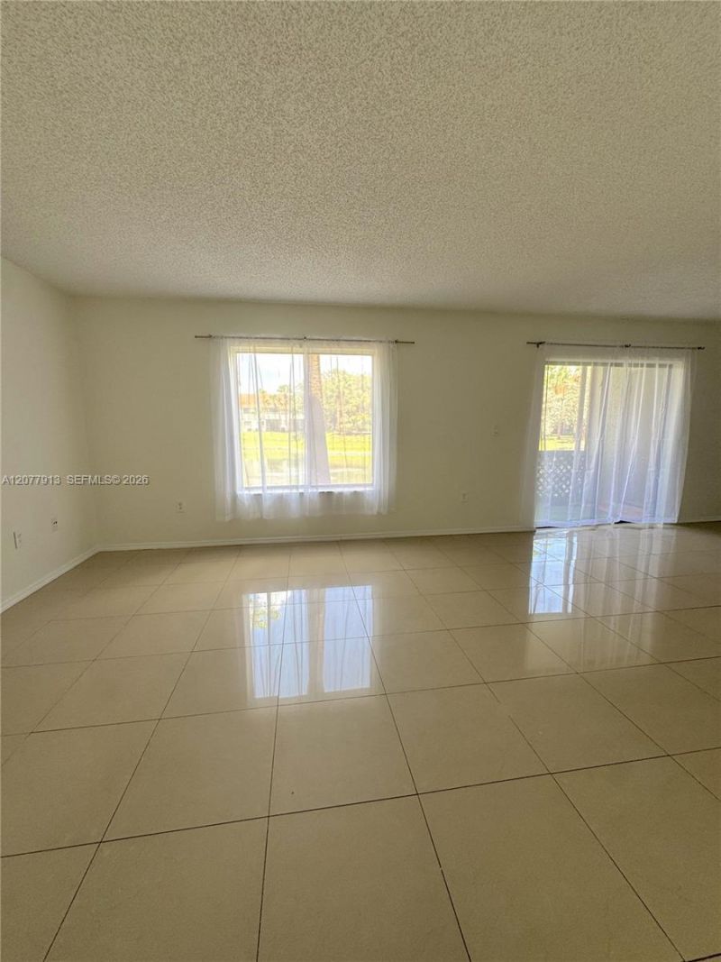 3252 Coral Lake Ln, Unit 3252, Coral Springs, FL 33065 Photo