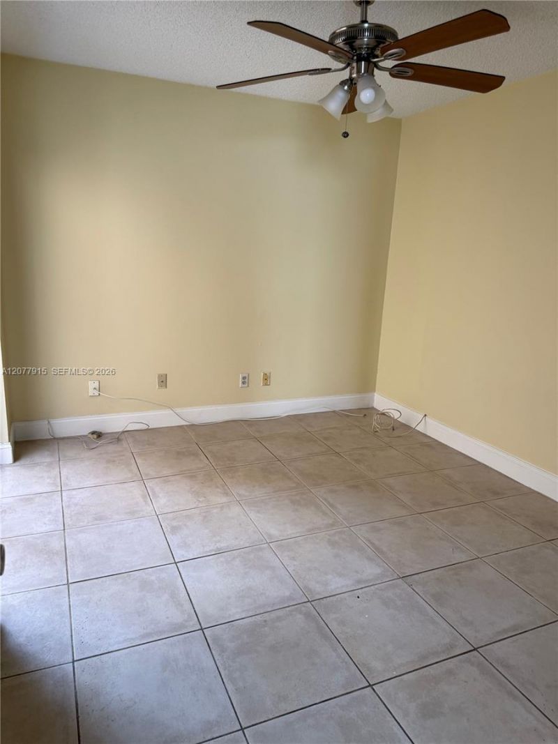 920 SW 111th Ave , Unit 1, Pembroke Pines, FL 33025 Photo