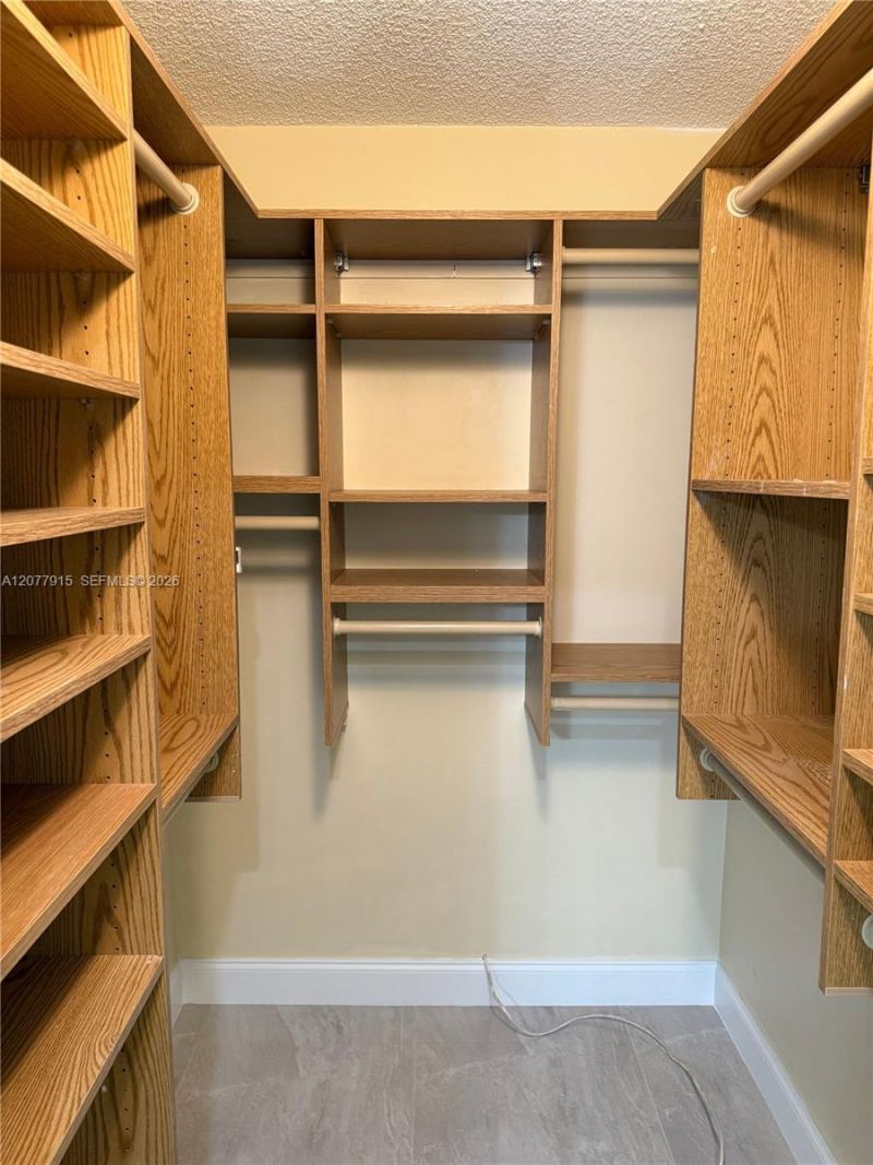 920 SW 111th Ave , Unit 1, Pembroke Pines, FL 33025 Photo