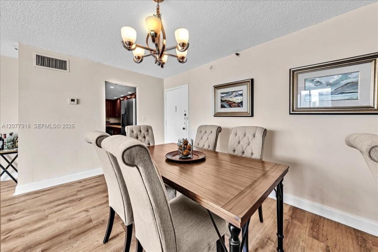 17600 N Bay Rd , Unit N503, Sunny Isles Beach, FL 33160 Photo
