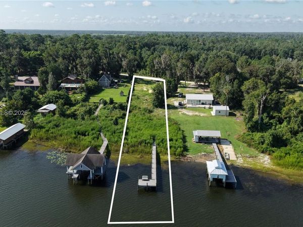 201 FLORADANDY RD , Hawthorne, FL 32640