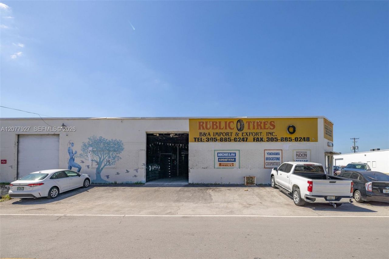 1090 E 15th St , Hialeah, FL 33010 Photo