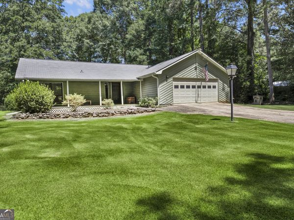 140 Hickory Drive, Stockbridge, GA 30281