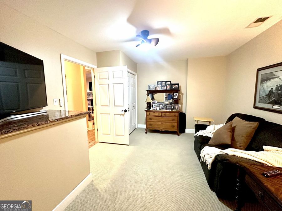 Property Image 79