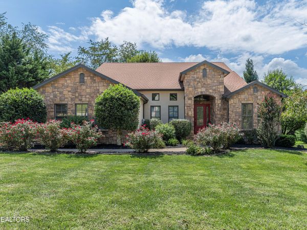 102 Galway Court, Johnson City, TN 37615