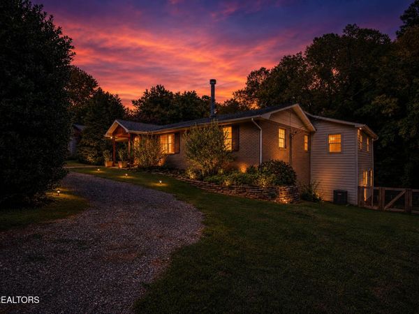 1932 Duncan Rd, Knoxville, TN 37919