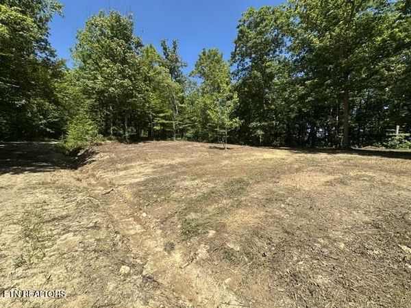 Lot 103 Doe's Crossing , Middlesboro, KY 40965