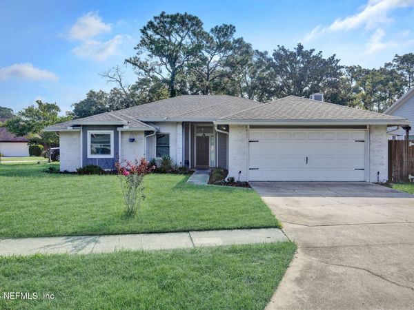 2923 SAFESHELTER Drive, Jacksonville, FL 32225