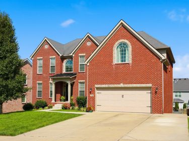 116 Inverness Drive, Georgetown, KY 40324
