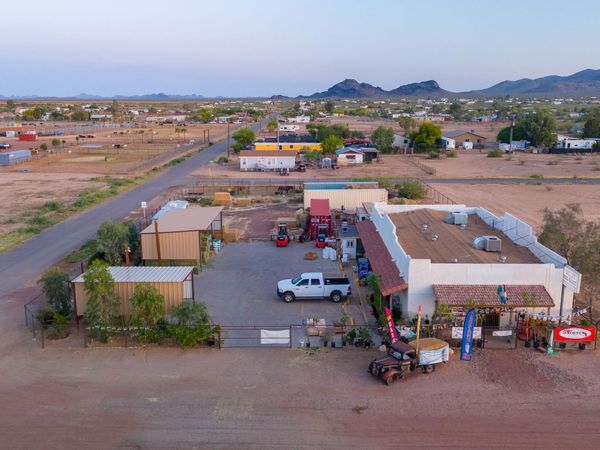 50903 W US HIGHWAY 60, Aguila, AZ 85320