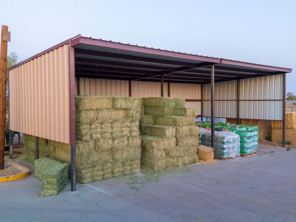 50903 W US HIGHWAY 60, Aguila, AZ 85320