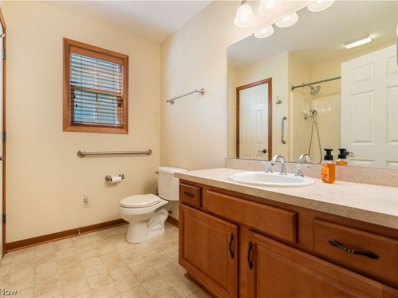 4946 Simsbury Circle NW, Massillon, OH 44646 Photo 21