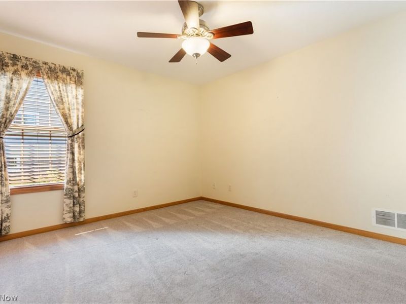 4946 Simsbury Circle NW, Massillon, OH 44646 Photo 23