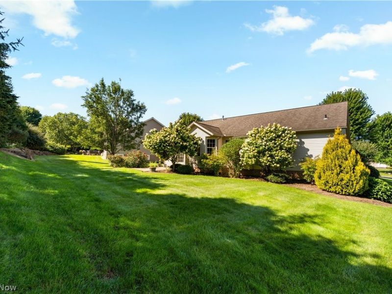 4946 Simsbury Circle NW, Massillon, OH 44646 Photo 32