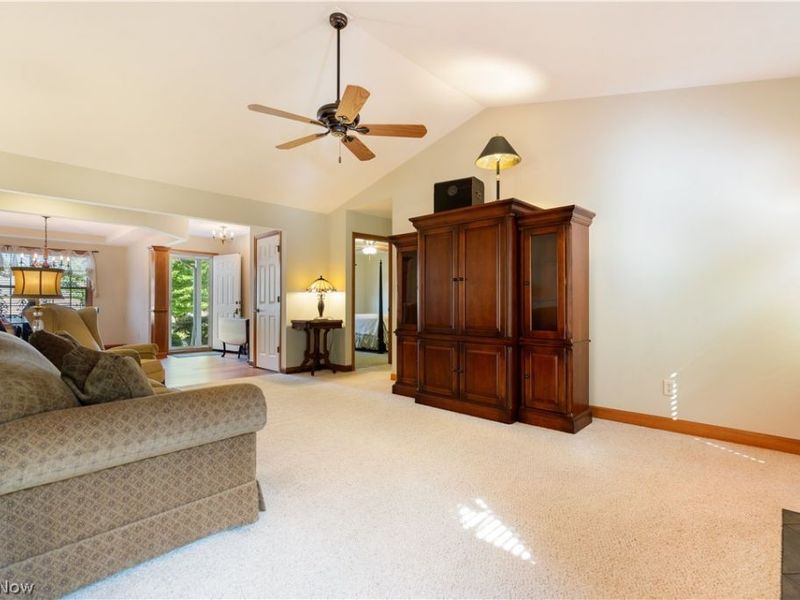4946 Simsbury Circle NW, Massillon, OH 44646 Photo 9