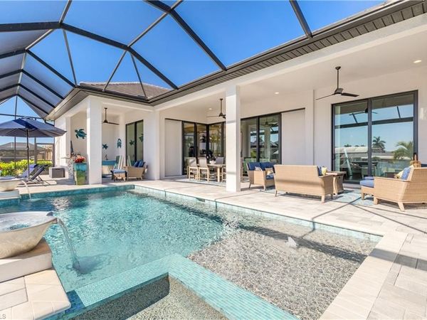 1122 Lucerne AVE, CAPE CORAL, FL 33904