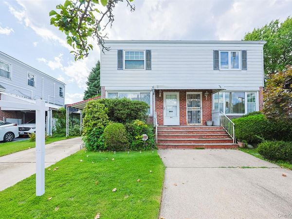 58-12 229th Street , Oakland Gardens, NY 11364