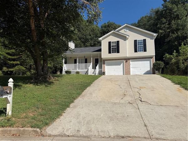1215 Amanda Way , Buford, GA 30518