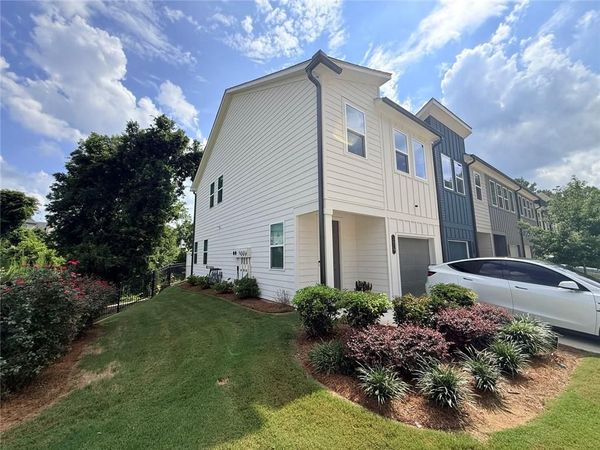 Atlanta, GA 30318